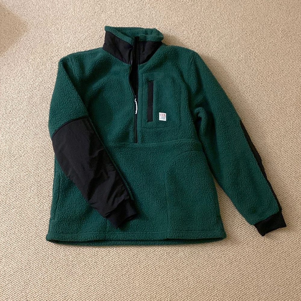 Topo Designs Men’s Fleece- Green- great condition